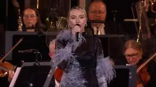 Wspólne kolędowanie: Natalia Nykiel - Hej, w dzień narodzenia