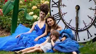 Top Model: Natalia, Róża, Sofia i Wiktoria na sesji z rodzinami
