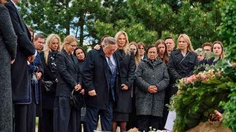 "Na Wspólnej", odc. 4268. Pogrzeb Marii Zięby