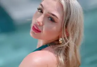 Hotel Paradise 8. Kim jest Kasia Stępień?