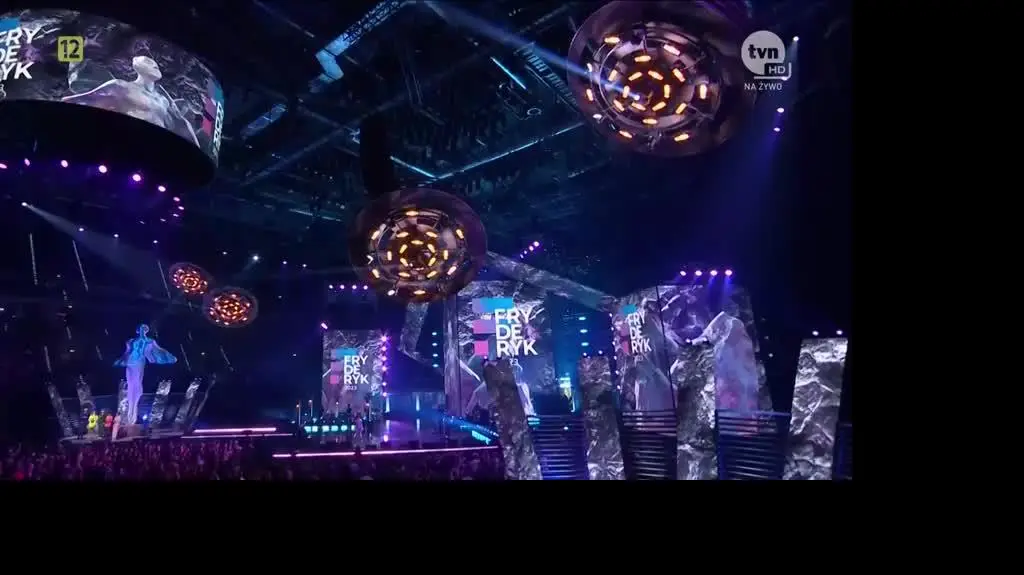 Zalia feat Przy?u Bezsensownie