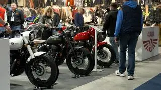 W Nadarzynie pod Warszawą odbyła się wystawa motocyklowa, na której można było zobaczyć, jakie nowości przygotowano na sezon 2024 r.