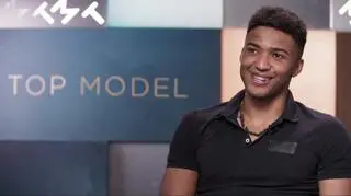 Top Model: Adrian podoba się dziewczynom?