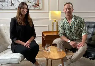 "Bardzo dobrze czuję się w tym zawodzie". Rozmawiamy z Piotrem Trojanem