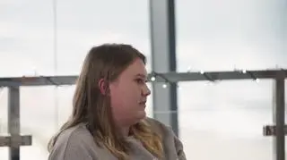 Nastolatki rządzą... kasą: Jessica prosi o rozmowę Marcina Józefaciuka.