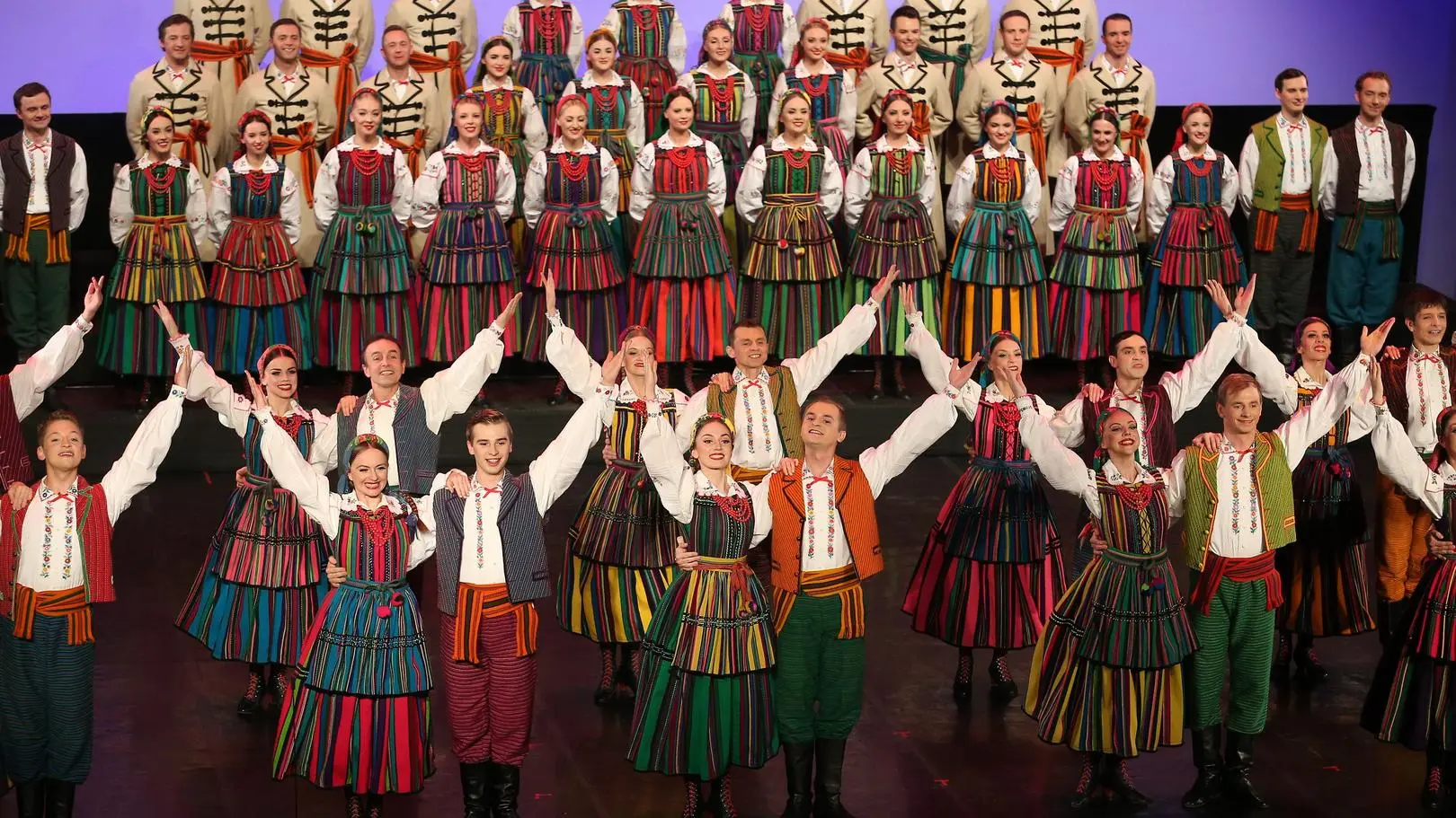 Od "Zimnej wojny" po Broadway. Niezwykła historia i fenomen Zespołu Pieśni i Tańca "Mazowsze"