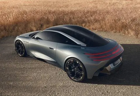Peugeot RCZ Vision przywraca kultowe coupe. Liczby robią wrażenie, ale budzą wątpliwości