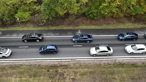 Początek roku szkolnego oznacza większe korki. Skąd bierze się ten problem?
