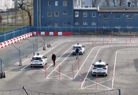 Kurs na prawo jazdy z GPS-em. Ministerstwo chce rejestrować jazdy kursantów