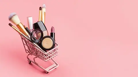 Premium beauty bez przypadkowych zakupów – w które kosmetyki warto inwestować więcej?