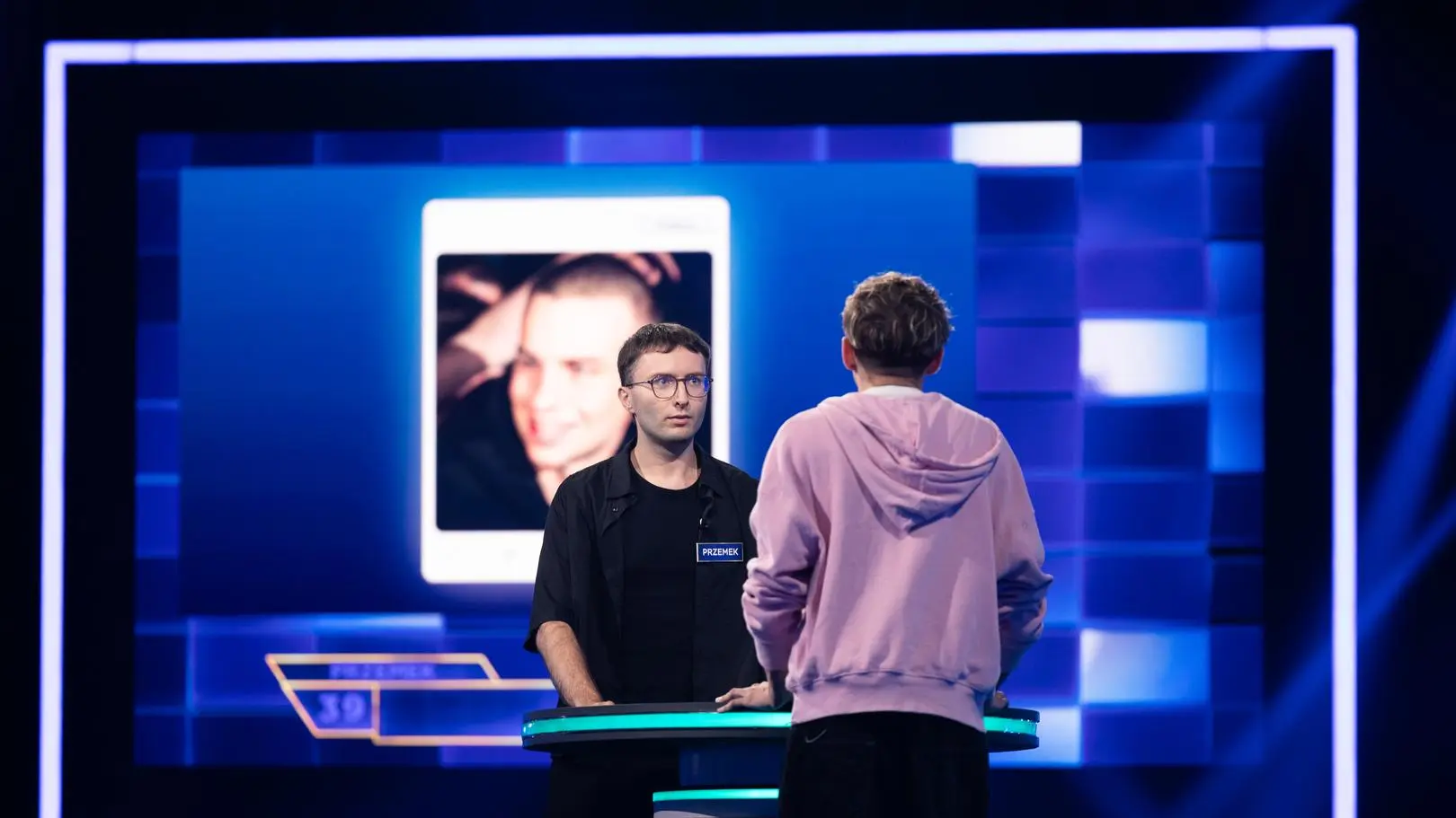 Kim jest Przemek Kucyk? Gwiazda TikToka wystąpi w "The Floor VIP Challenge"