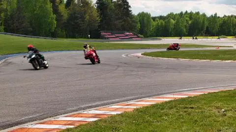 Start sezonu motocyklowego na torze w Szydłowcu