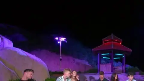 Hotel Paradise 8: Puszka Pandory 
