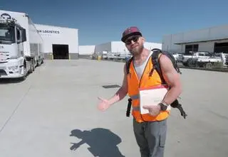 Ciężarówką przez Australię: Czas ruszyć w trasę!