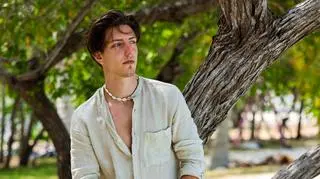 Hotel Paradise 7: PATRYK REINHOLTZ