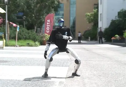 Robotyczne MMA w Chinach. Polacy przygotowują robota do walki