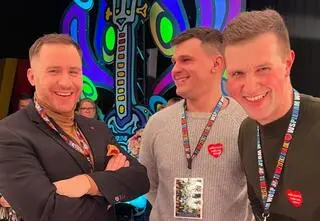 WOŚP 2024: Krzysiek Ufnal, Konrad Mariański i Kuba Feliński zapraszają do licytowania!