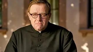 Lipowo. Zmowa milczenia: KSIĄDZ JÓZEF (OLAF LUBASZENKO)