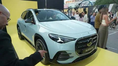 Światowa premiera Mercedesa GLA na warszawskim Placu Defilad