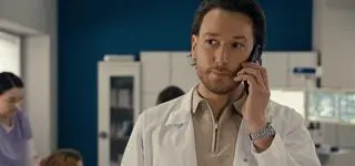 "Szpital św. Anny", odc. 147. Wroński odbierze telefon od Asi. Chodzi o Radeckiego. "Co ci powiedział?"