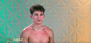 Tobiasz znów zaskoczył! Na wakacje poleciał z uczestniczką "Hotelu Paradise", ale nie z tą, o której wszyscy myśleli
