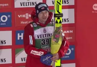 Skoki narciarskie Lahti 2024: Zobacz skoki Polaków w niedzielnym konkursie. Aleksander Zniszczoł na podium!