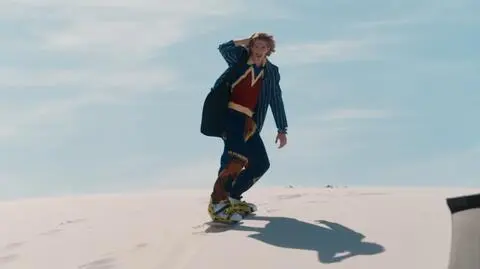 Top Model: Borys dał czadu podczas sesji na wydmach