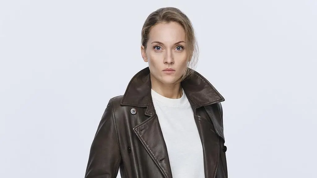 Beata Drejer  (Anna Mrozowska)