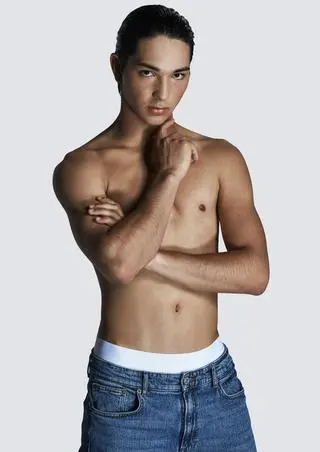 Top Model: Krystian Embradora