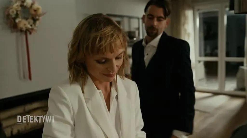 166DETEKTYWI_ODC52_1