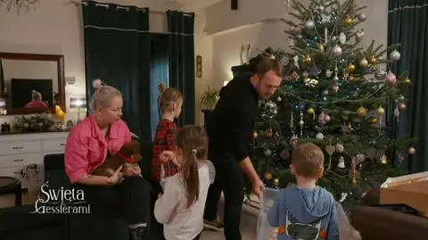 Święta z Gesslerami PRZED EMISJĄ W TV: Agnieszka uwielbia święta. Innego zdania jest jej partner