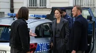 Tajemnica zawodowa: Miller (Piotr Stramowski), Julia (Magdalena Różczka), Andrzej (Cezary Pazura)