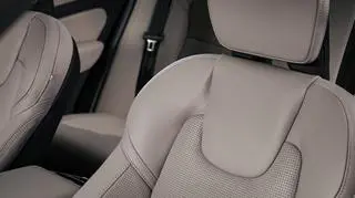 Volvo-XC60-2027-1280-53b861810eb0821f976b3b756206cafcd3