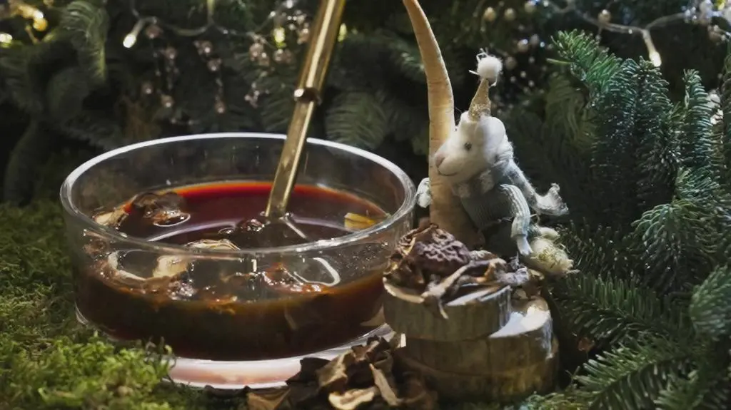 Restauracja z gwiazdami: Barszcz grzybowy
