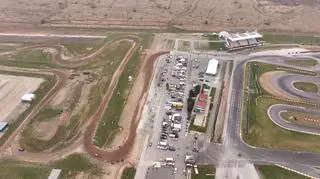 Na torze w Słomczynie spotkali się fani szybkiej jazdy po szutrach.