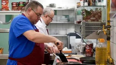 Kuchenne rewolucje: Magda Gessler próbuje potraw we wrocławskim "Centrum Gastronomicznym Margaret"