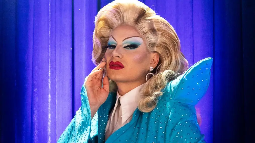 Czas na Show. Drag Me Out: Shady Lady