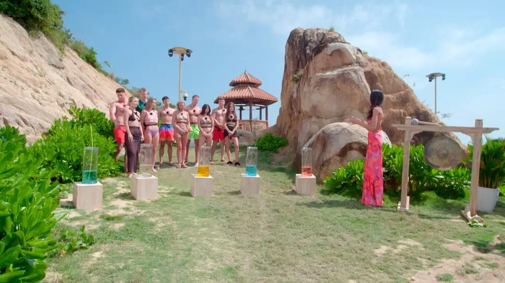 TVN7_PRORES_HOTEL_PARADISE_S08_ODC_06