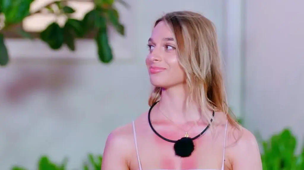 Ksenia opuściła Hotel Paradise