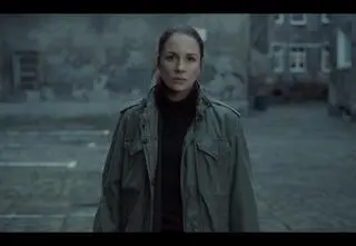 Odwilż PRZED EMISJĄ W TV: Zawieja ściga podejrzanego. Czy trafi na nowy trop?