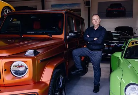 Zawodowi handlarze: Mercedes ze Szwajcarii, rodzinny Citroen i Golf GTI