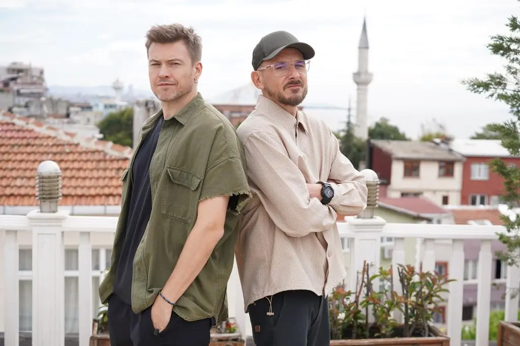 Azja Express: Wojciech Łozowski i Bartosz Kochanek