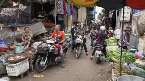 Szokujące potrawy: Bazar pełen "pachnących" przysmaków