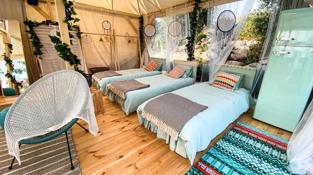 40 kontra 20: glamping