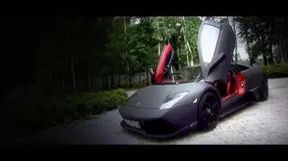 Tym samochodem po prostu nie da się jeździć wolno - Adam Kornacki bierze w swoje ręce Lamborghini Murcielago!