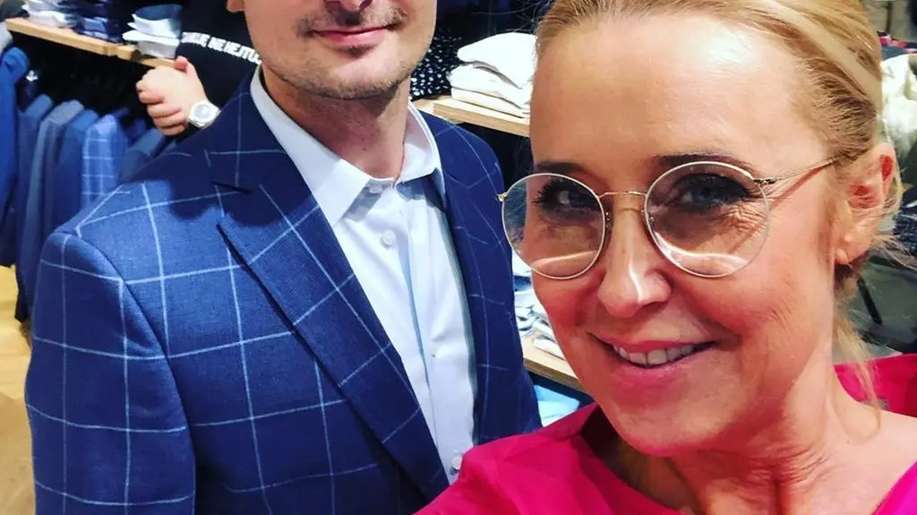 Agata Młynarska i dr Artur Kierach w jednej ze stylizacji