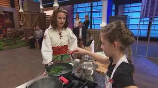 Walka o wejście do najlepszej czternastki MasterChefa Juniora trwa w najlepsze. W tym odcinku młodzi kucharze będą przygotowywać dania z ryb i owoców morza oraz potrawy wegetariańskie. Najlepsi z nich trafią prosto do ścisłej czołówki programu, w której czekają już na nich koledzy i koleżanki, którzy zaskarbili sobie uznanie jurorów w poprzednim odcinku. Ci, których dania nie posmakują Ani, Michelowi i Mateuszowi, będą musieli opuścić kuchnię MasterChefa…