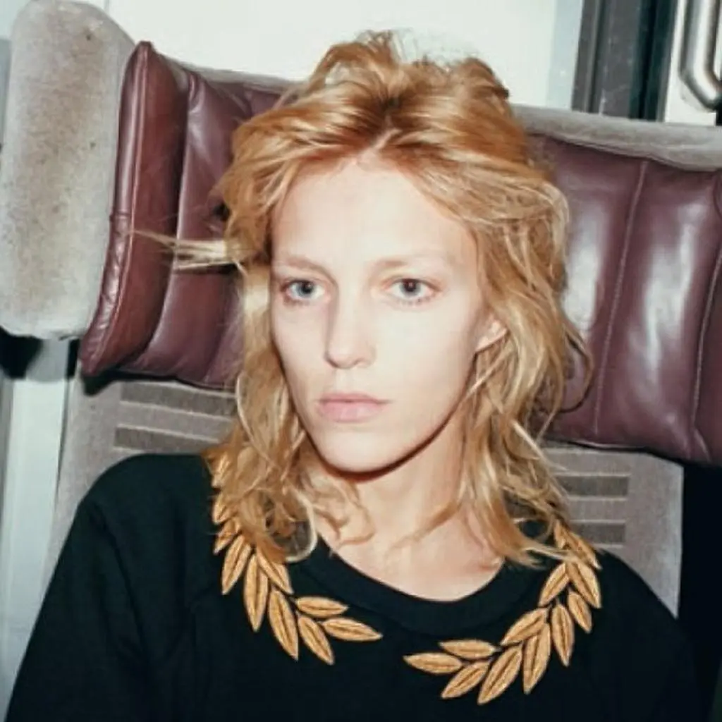 Anja bez makijażu