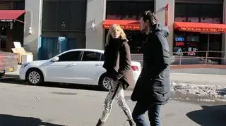 Anja i Sasha na spacerze po Nowym Jorku