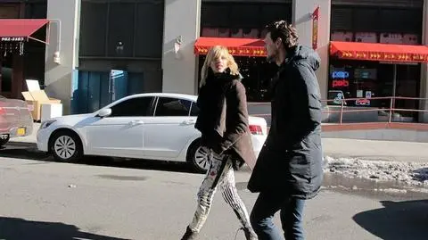 Anja i Sasha na spacerze po Nowym Jorku